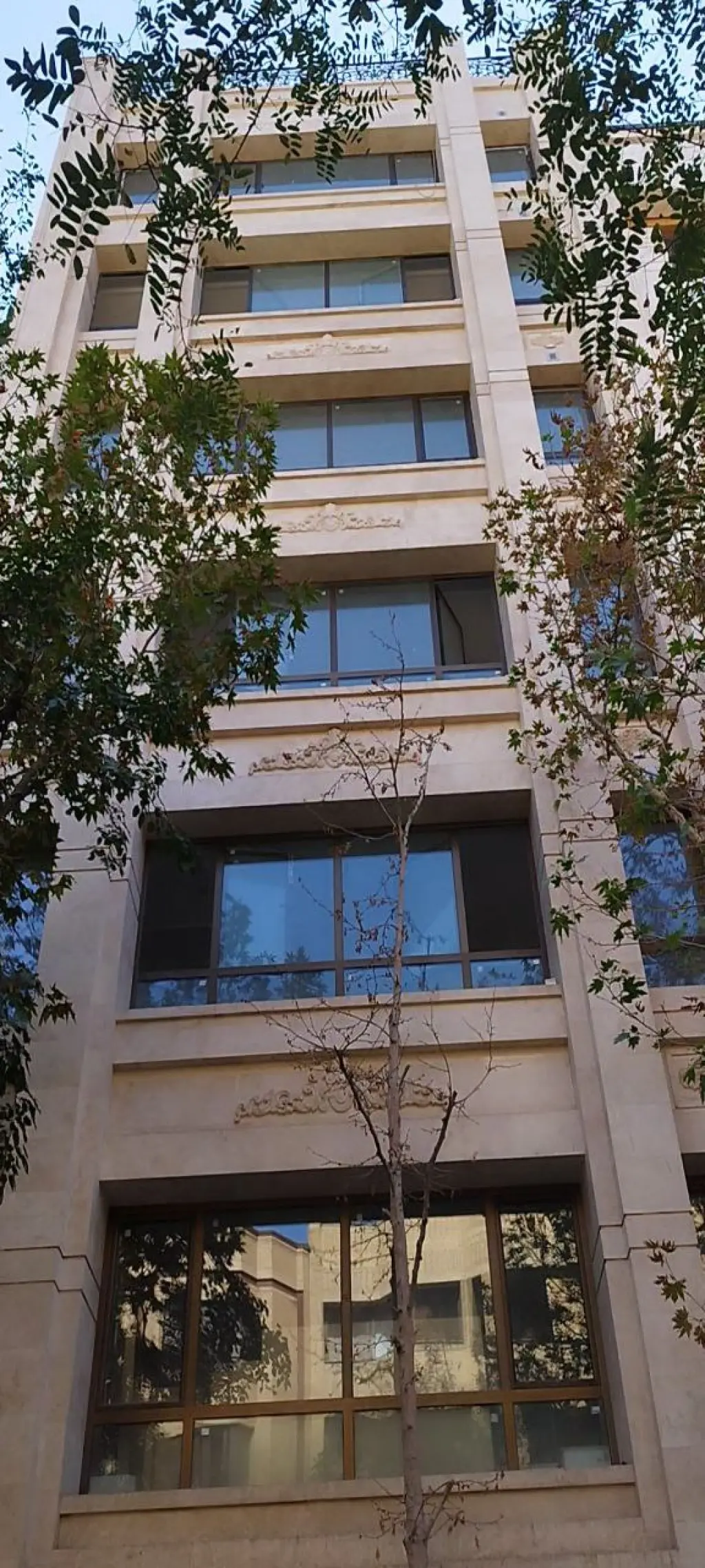 ناصر خسرو 19.3